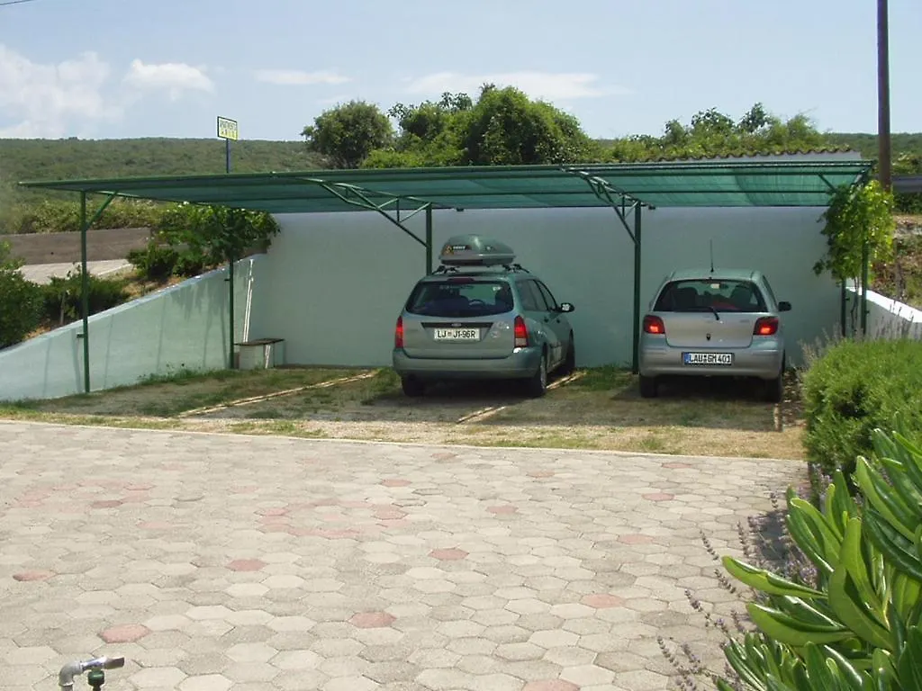 Apartments Mrak Punat Chorwacja