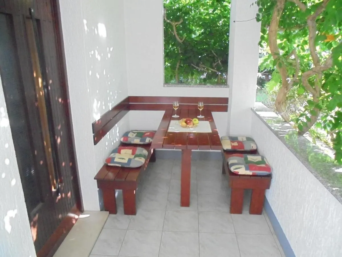Apartments Mrak Punat