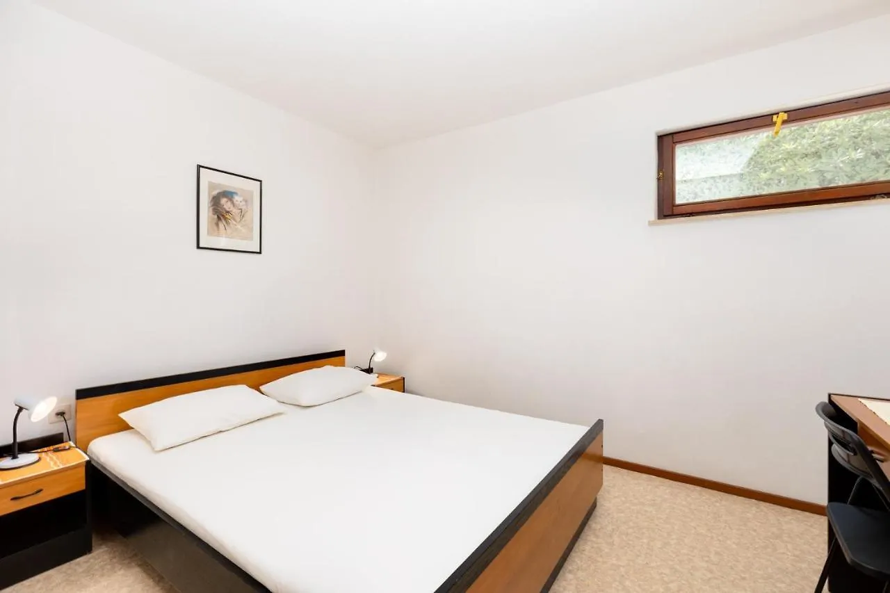 Apartments Mrak Punat